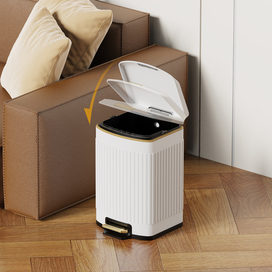 A7 Pedal Trash Can